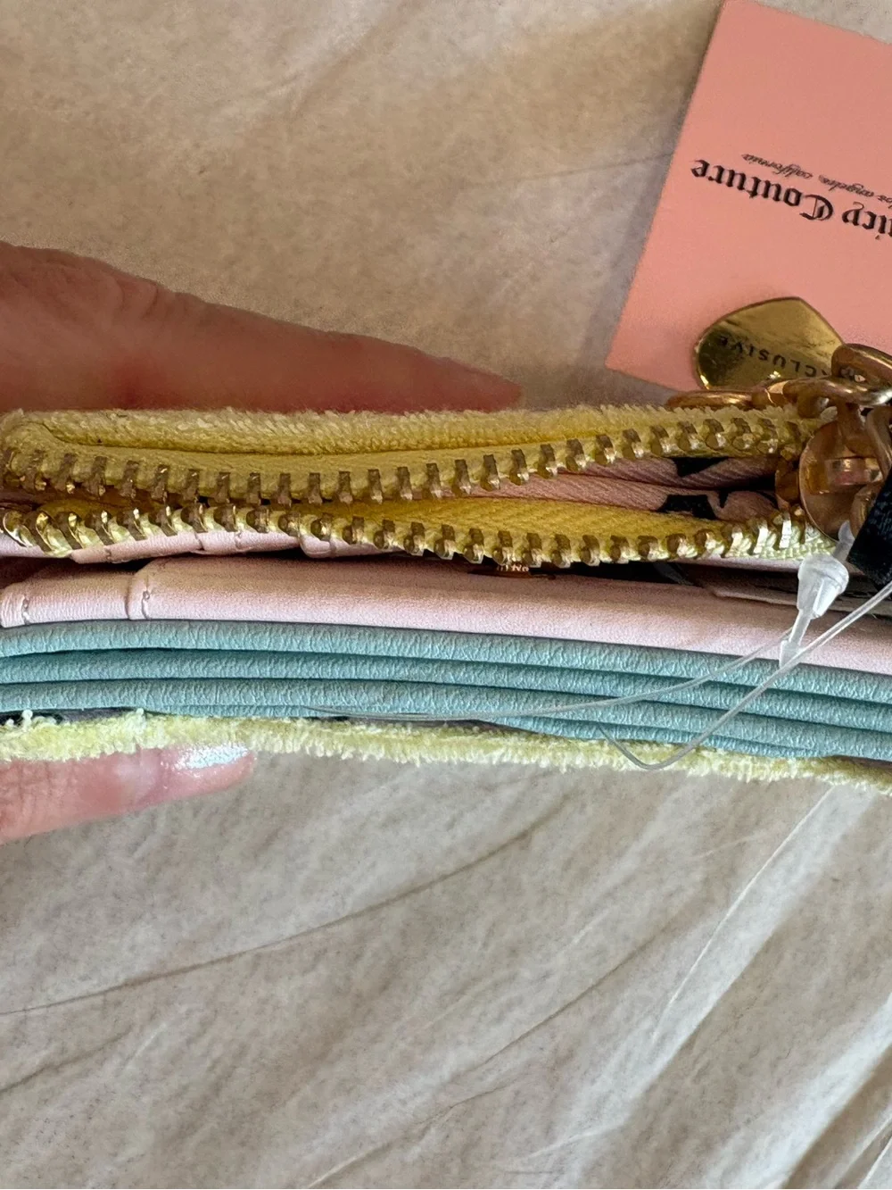 New juicy couture gelato on the beach bifold Wallet